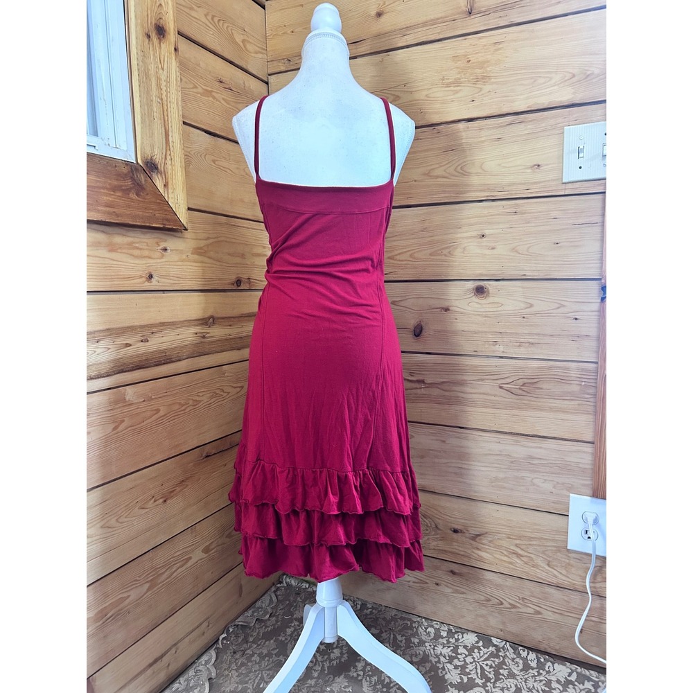Women’s Red High-Low Ruffle Hem Dress - Picture 3 of 5